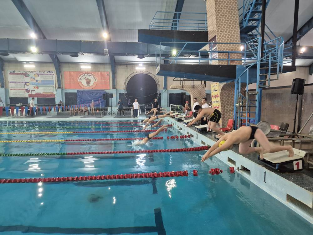 رقابت ۲۵۰ شناگر در جشنواره رده‌ های سنی شنا خراسان رضوی