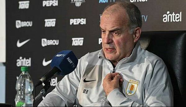 چه کسی در جام جهانی روی نیمکت اروگوئه می‌نشیند؟