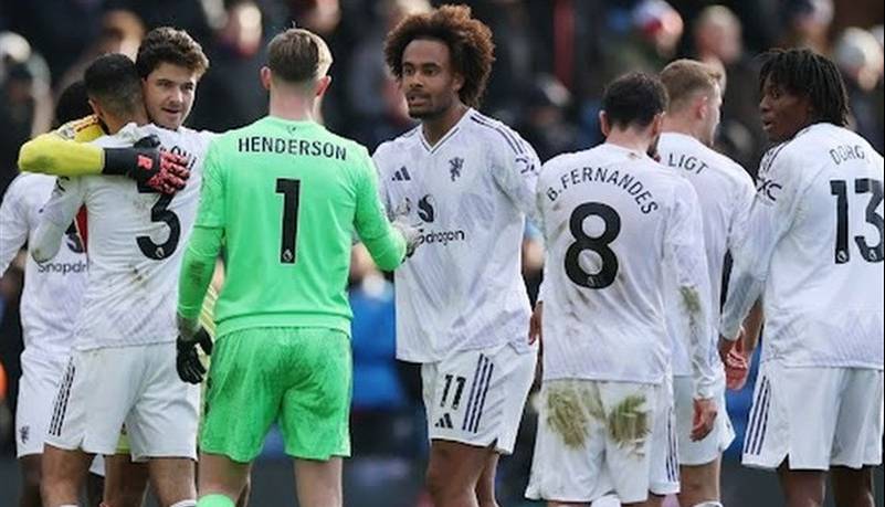 منچستریونایتد کامبک زد و به رده ششم صعود کرد