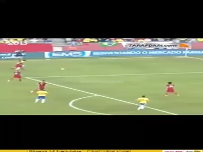 تقابل روبن آموریم و نیمار در بازی برزیل و پرتغال در سال ۲۰۱۳