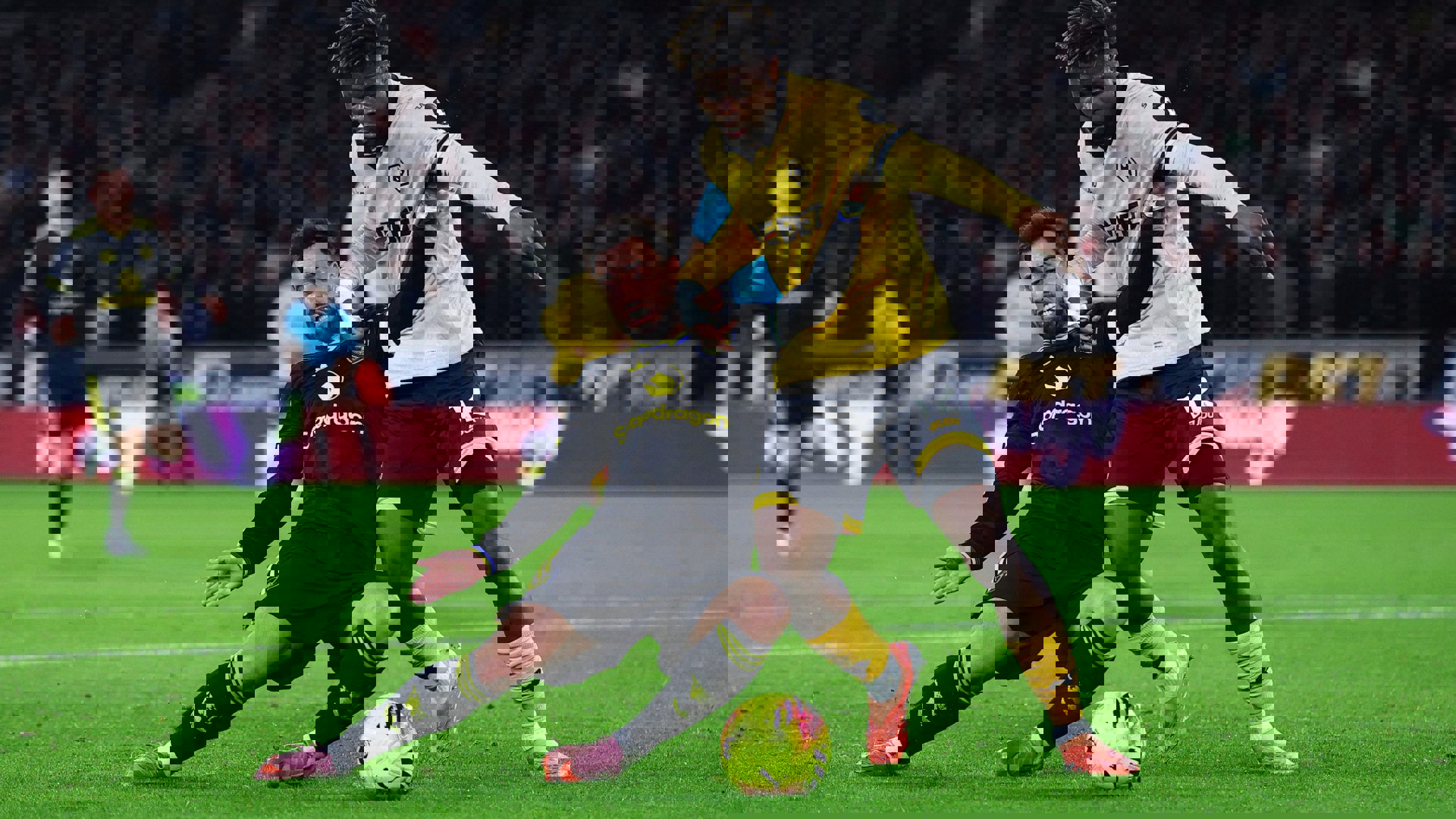 پیام خراسان