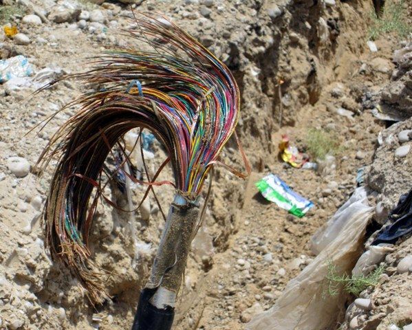 حفاری غیراصولی، عامل قطع ارتباط مخابراتی درگز و کلات