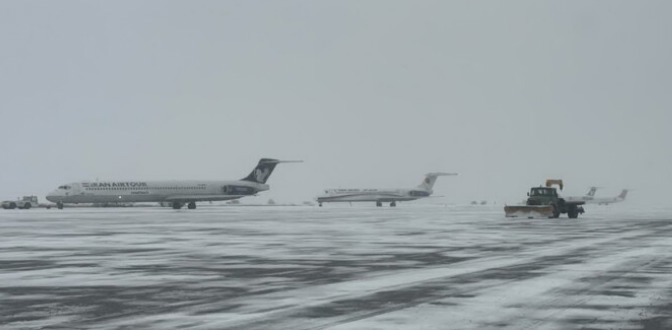 مسافران قبل از عزیمت با اطلاعات پرواز فرودگاه تماس بگیرند