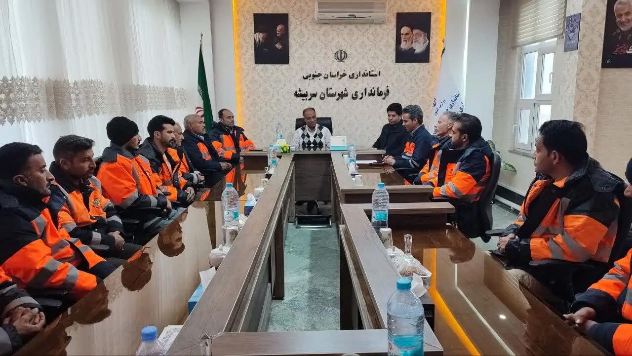 راهداران، ناجیان جاده‌ها در سخت‌ترین شرایط جوی هستند