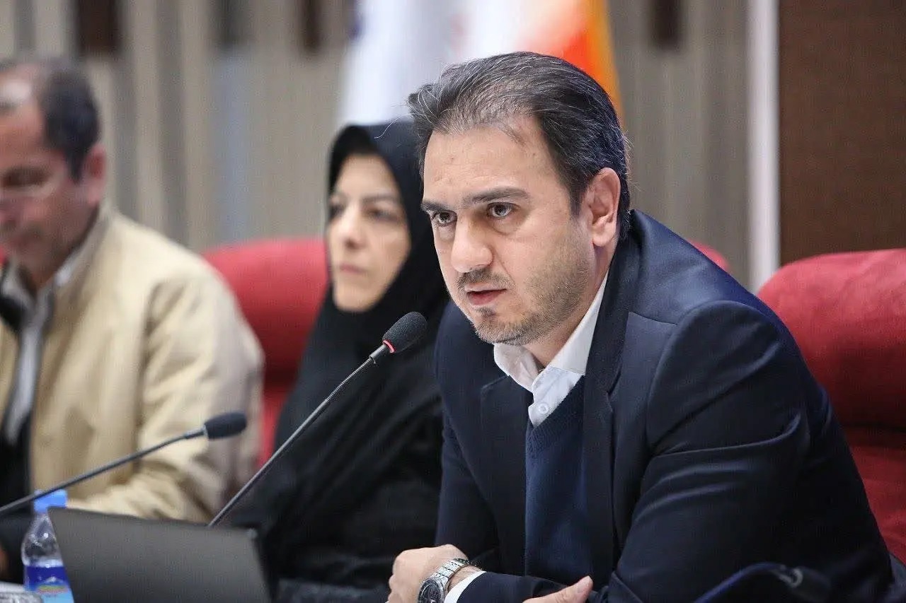 کارمند دولت بودن مسئولیتی اجتماعی و امانتی مردمی است