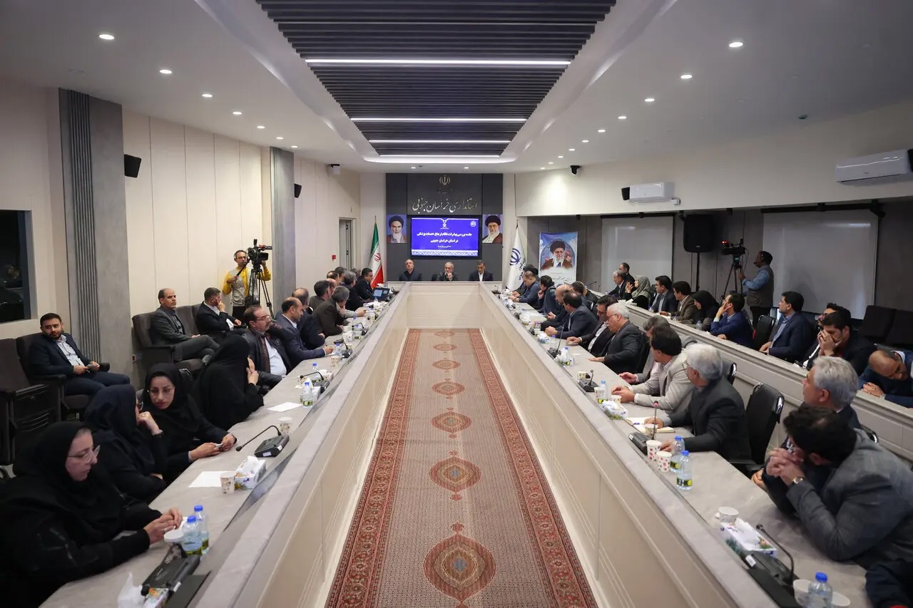 🎬بررسی پیشرفت نظام ارجاع خدمات پزشکی با حضور رئیس‌جمهور در خراسان جنوبی