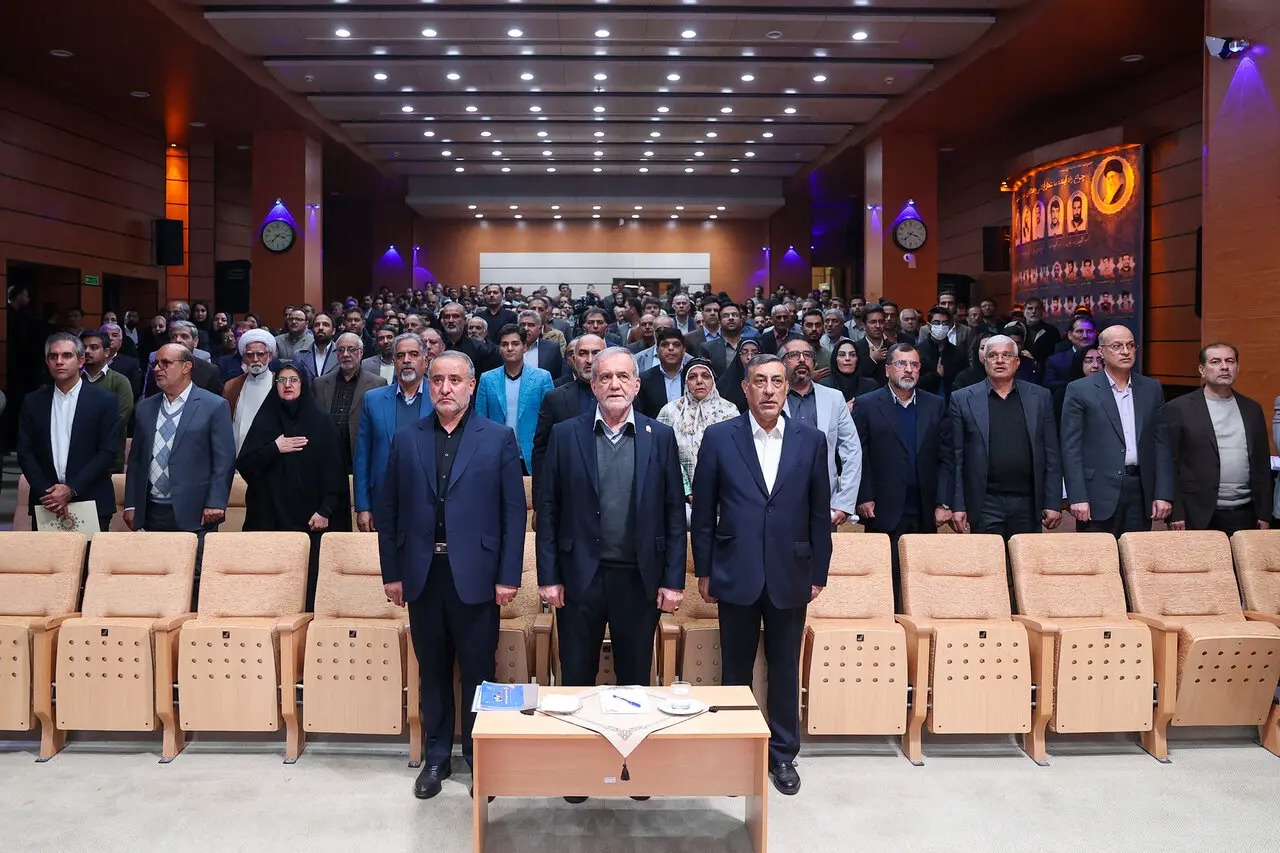 🎬گزارش نشست فعالان سیاسی اجتماعی با رئیس‌جمهور پزشکیان در خراسان جنوبی