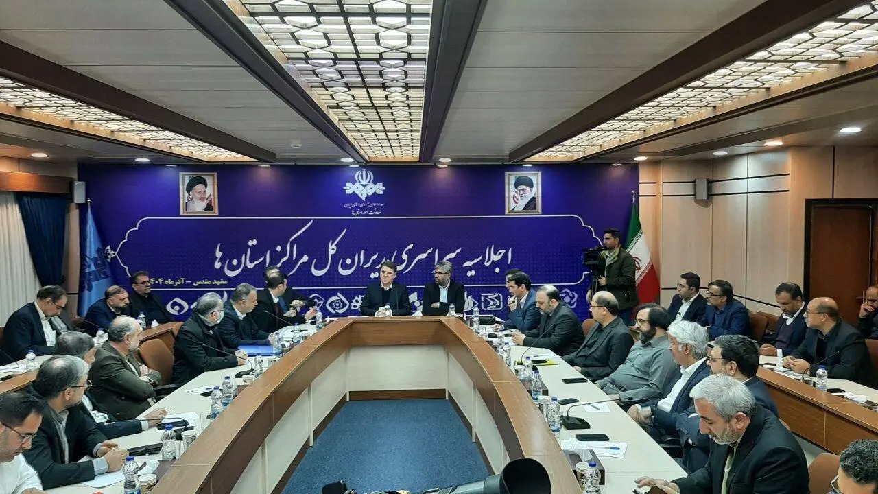 رسانه، شوراها را به زندگی روزمره مردم پیوند بزند