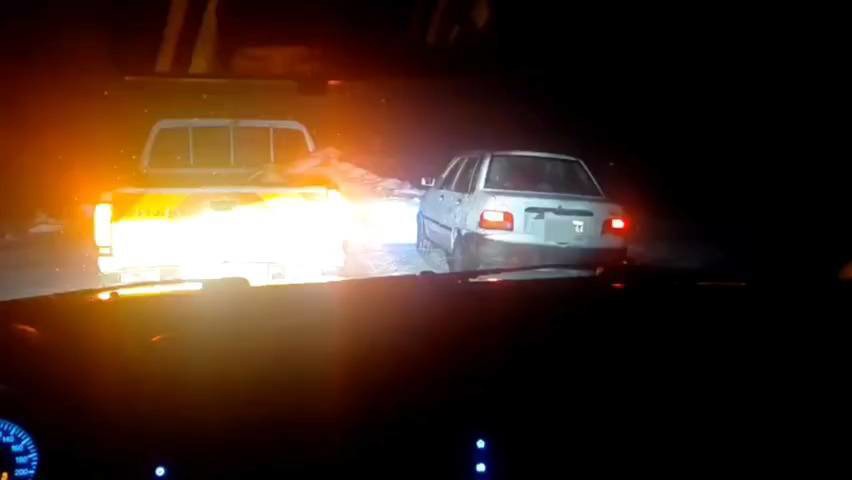 اسکان ۱۰ راننده در راه‌مانده در مراکز اقامتی باخرز