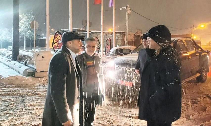 برف ۲۰ راه ارتباطی فریمان را مسدود کرد