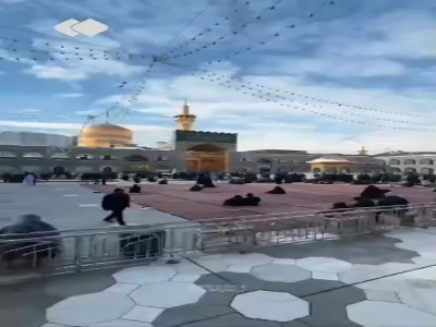 نصب کتیبه‌های ولادت امام محمدباقر(ع) در حرم رضوی