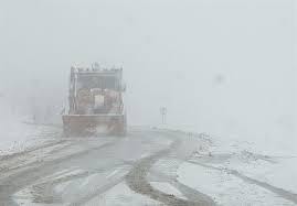 برف و مه‌گرفتگی در جاده‌های خراسان رضوی