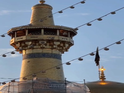 پرچم گنبد حرم مطهر امام مهربانی‌ها به رنگ عزا درآمد