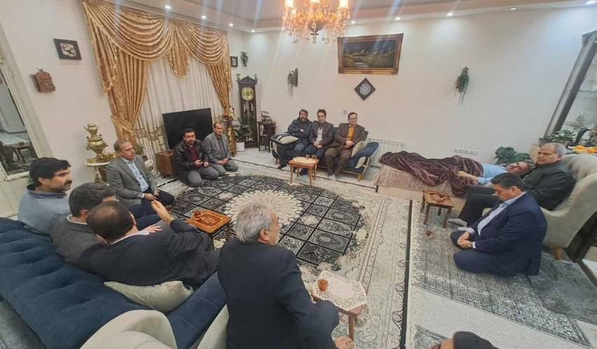 اهدای لوح سپاس به رئیس اداره راهداری سبزوار