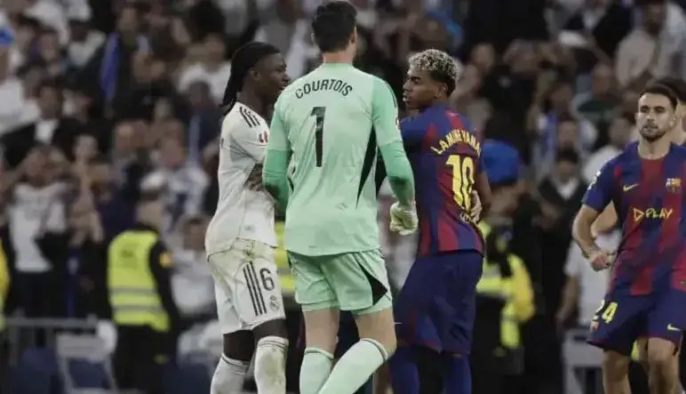 تست جذاب در ال‌کلاسیکو؛ فوتبال با واقعیت مجازی!