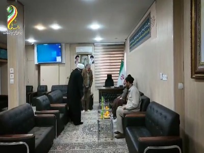 فیلم| تجلیل نماینده ولی‌فقیه از مدیرعامل بنیاد آبشار عاطفه‌ها