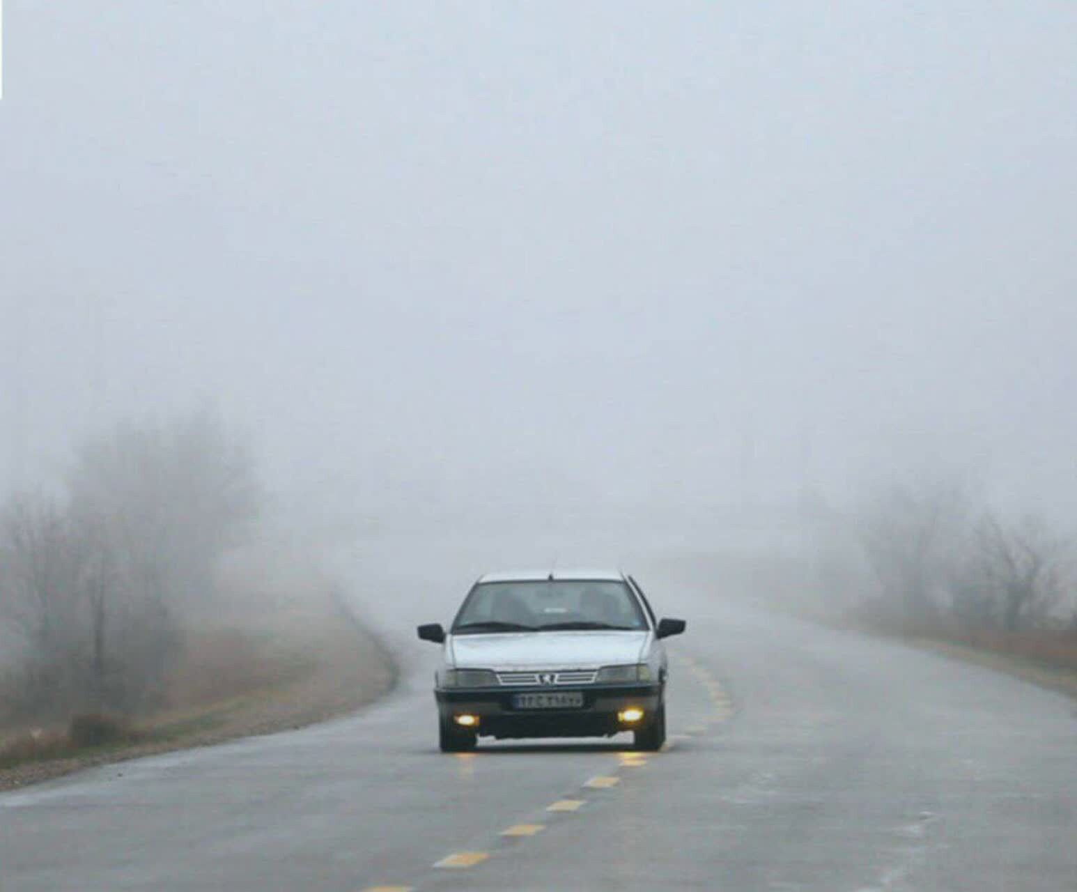 مه غلیظ در گردنه پلمیس اسفراین