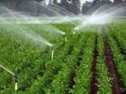 بهره برداری از نخستین سامانه آبیاری ماشینی سیار در خراسان شمالی