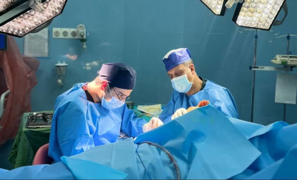 انجام اولین عمل جراحی پایدارسازی آرنج راست در فریمان