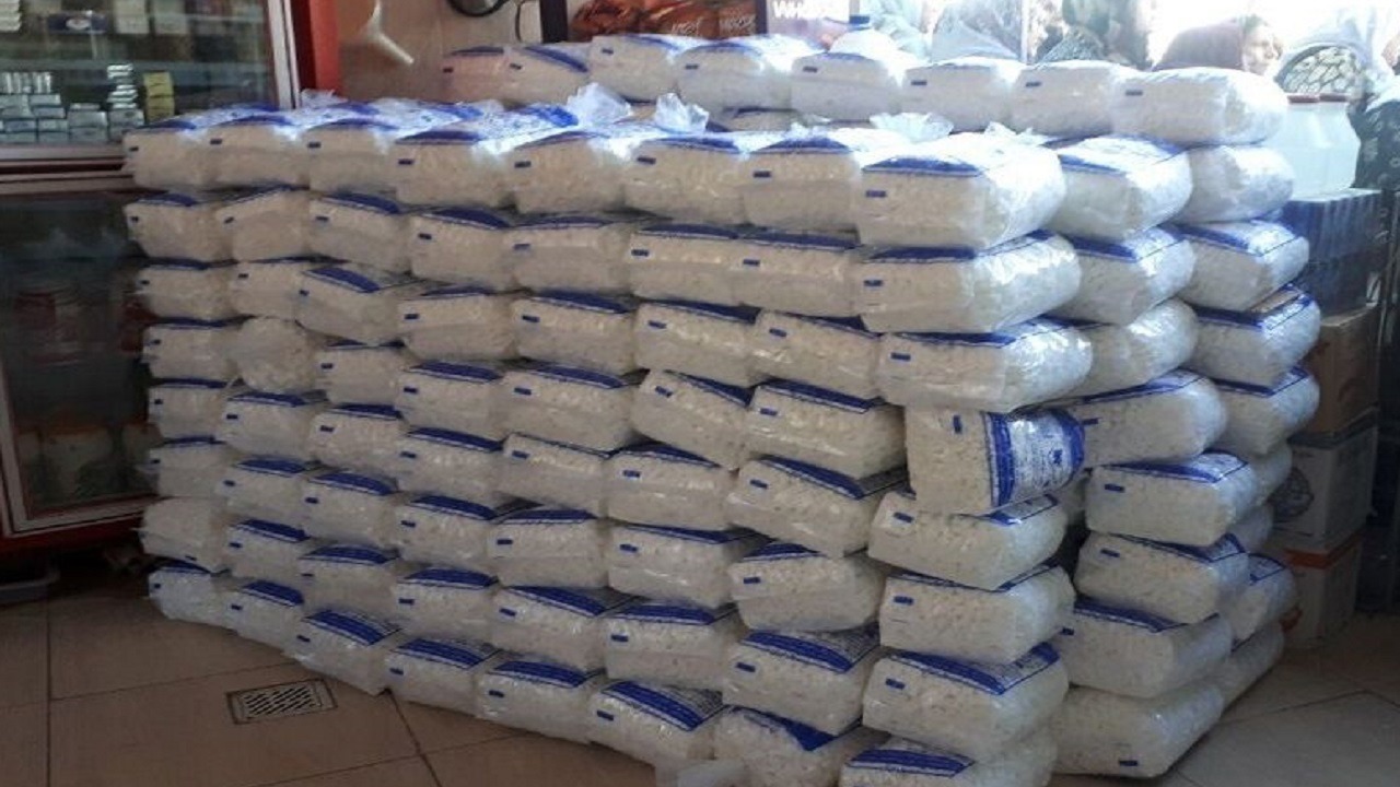 کشف ۱۰ تُن قند احتکار شده در بیرجند