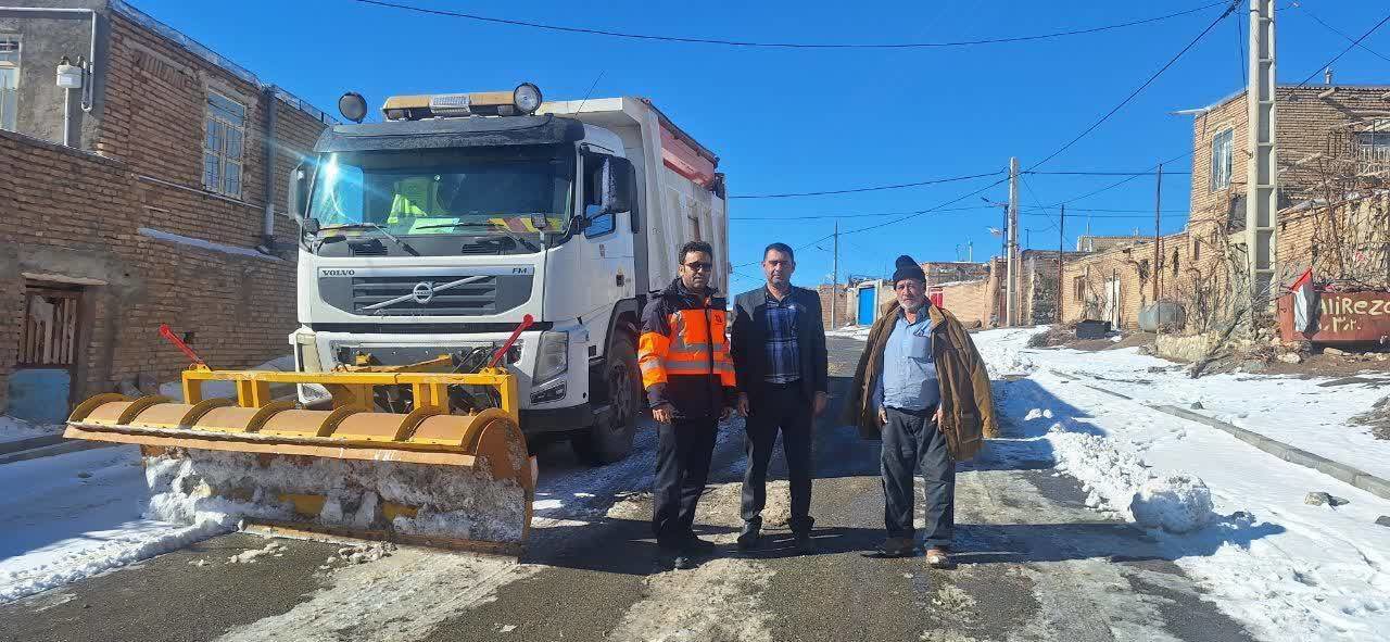 بازگشایی تدریجی محور‌های مواصلاتی ششتمد پس از بارش‌های اخیر