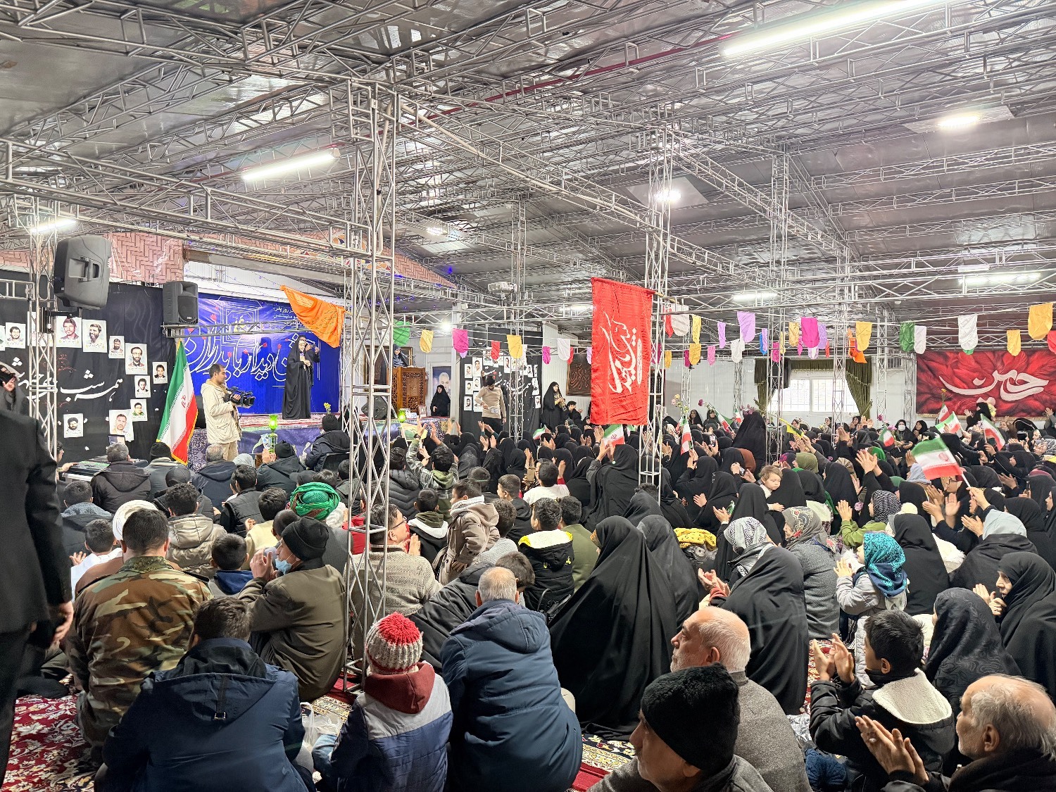 زمین گیر شدن متهم به سرقت قطعات دکل برق در نیشابور