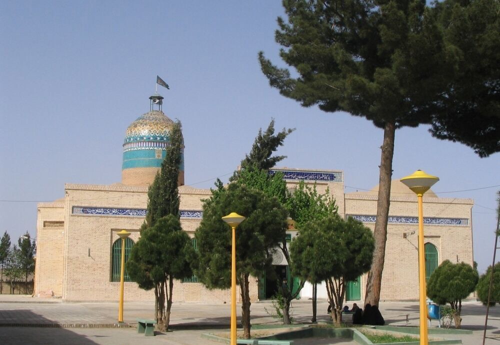 برگزاری جشن‌های ولادت حضرت علی (ع) در ۳۳ بقعه متبرک خراسان جنوبی