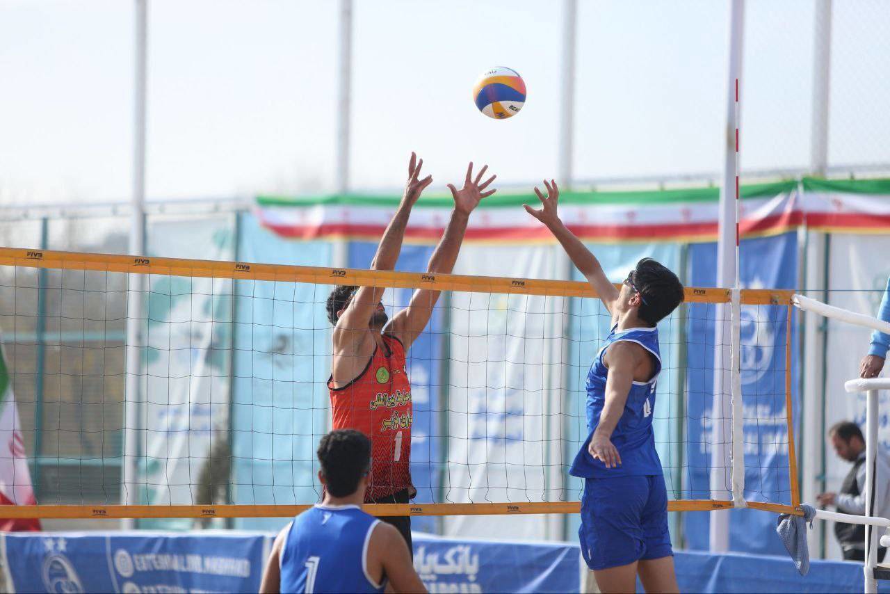 توقف والیبال ساحلی استقلال مشهد در فینال  لیگ برتر