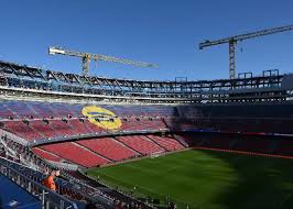 مدیر بارسلونا: نشت آب در نیوکمپ طبیعی است!