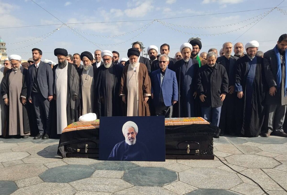 تشییع آیت‌الله عبدخدایی در حرم مطهر رضوی