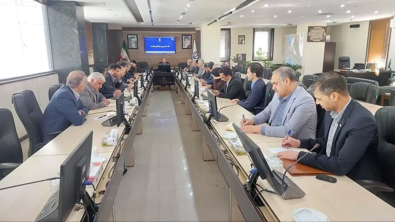 بانک‌های عامل، نسبت به تأمین سرمایه در گردش واحدهای تولیدی اقدام کنند