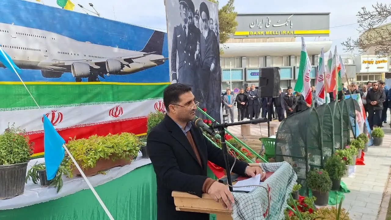 دهه فجر فرصتی برای تجدید بیعت با آرمان‌های انقلاب و تقویت ارتباط با جوانان