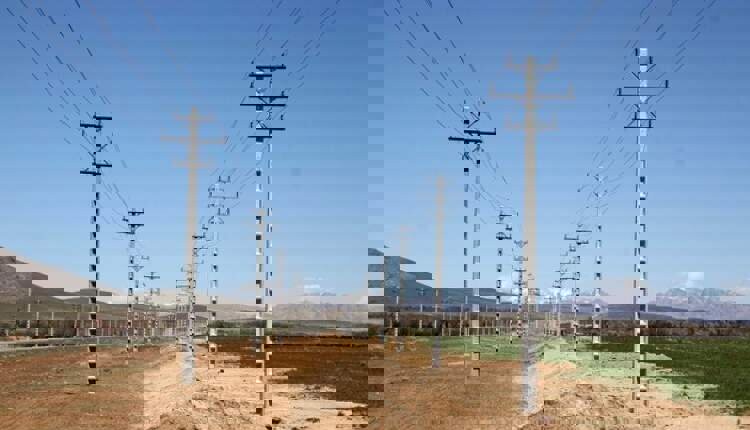 جمالی‌راد : ۹ پروژه برق رسانی در شهرستان سربیشه به بهره‌برداری رسید