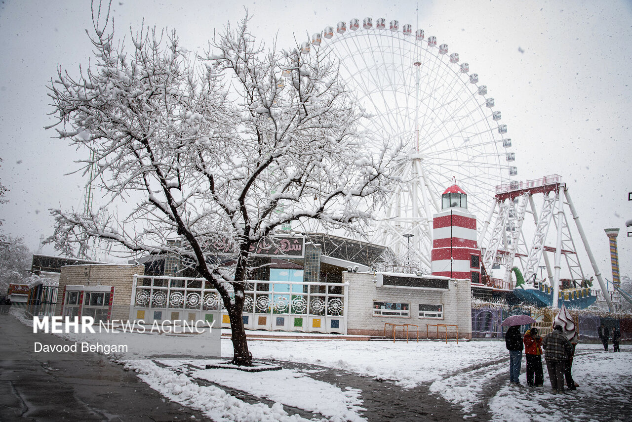 کاهش محسوس دما و بارش برف و باران در خراسان رضوی