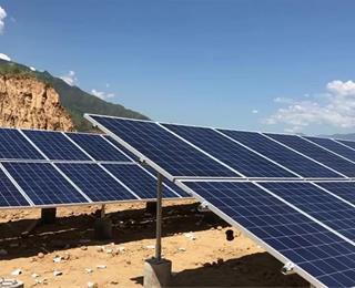 صدور مجوز احداث ۴۵۰ مگاوات نیروگاه خورشیدی در نیشابور