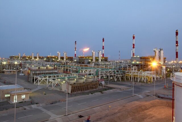 بهره برداری از ۱۳ طرح فنی در پالایشگاه شهیدهاشمی نژاد سرخس