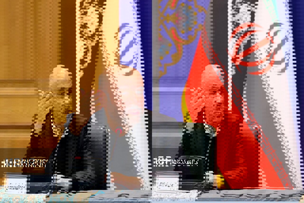 میدری: تقویض اختیار به استان‌ها اصل مهم تحقق رونق اقتصادی است