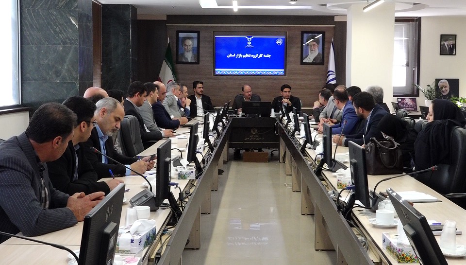 نظارت در حوزه خدمات و کالا‌های غیرخوراکی هم تقویت شود