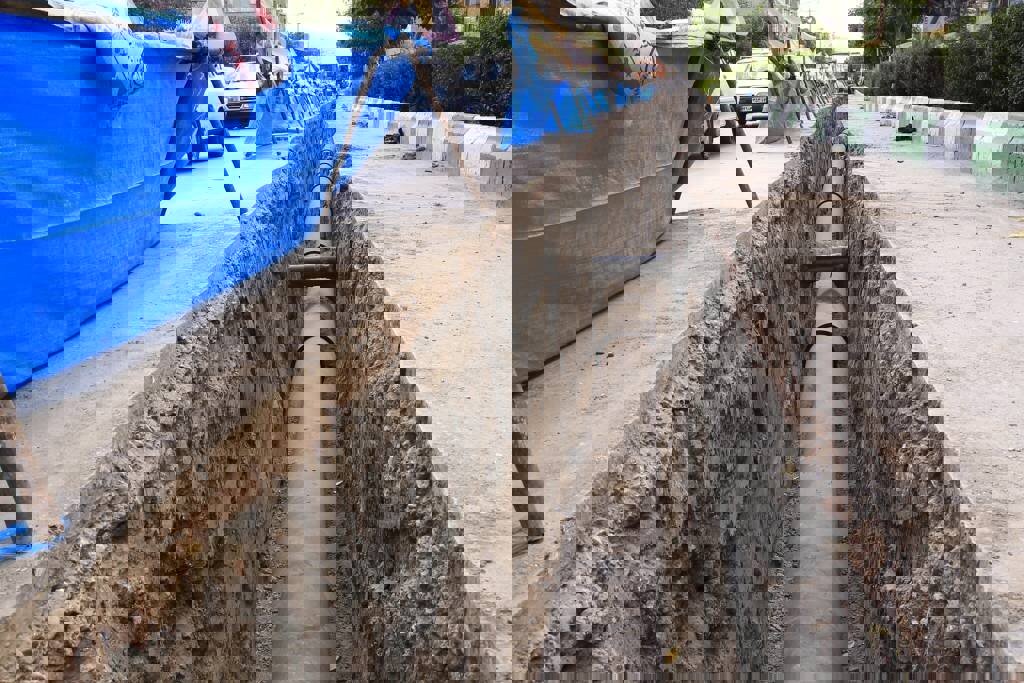 طول خطوط انتقال توزیع آب شرب مشهد به بیش از ۹ هزار کیلومتر رسید