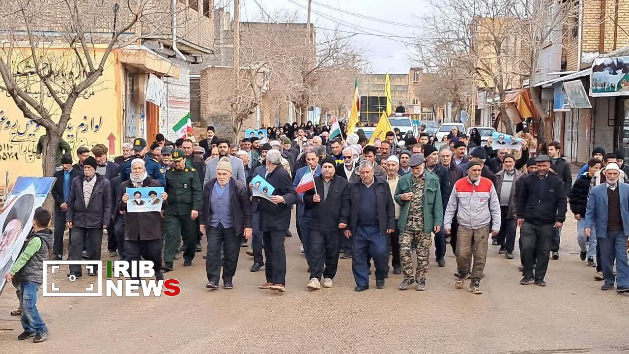 ۲۲ بهمن تماشایی در شهرستان‌های خراسان شمالی