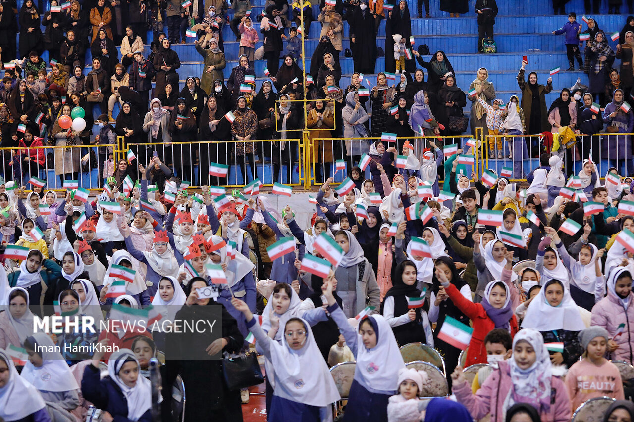 خیز ۶ هزار مدرسه برای «انقلاب دانش‌آموزی»