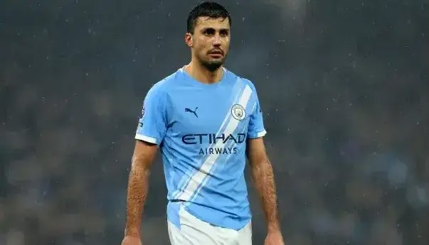 خطر بیخ گوش رودری؛ احتمال محرومیت جدی است