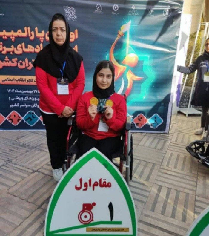 درخشش عضو تیم پارادوومیدانی خراسان رضوی در مسابقات پرتاب دیسک کشور