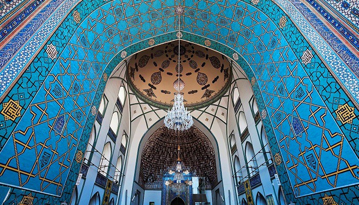 غبارروبی مسجد گوهرشاد حرم مطهر رضوی