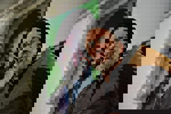 ولایت‌مداری رمز پیروزی مردم ایران اسلامی است