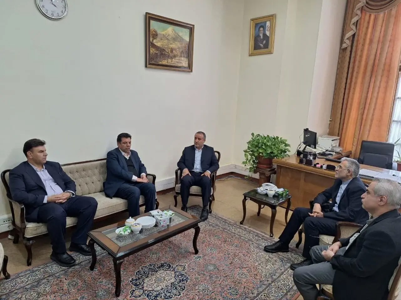 ضرورت تکمیل محور ماهیرود-فراه در راستای توسعه زیرساخت‌های ترانزیتی و تجاری