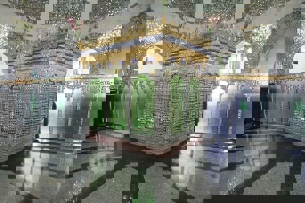 اجرای طرح ضیافت الهی در ۵۰ بقعه متبرکه خراسان جنوبی