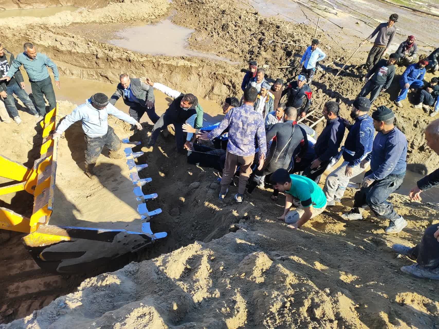 جان باختن شهروند فریمانی بر اثر ریزش چاه