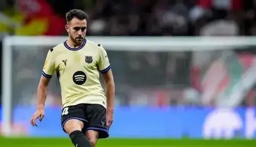 انتقاد ستاره بارسلونا از داوری؛ دیوانه‌کننده بود!