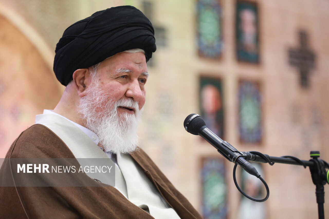 داشتن روحیه مقاومت راه نجات از بحران ها است